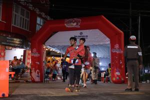 BIB: 015
                            <button type="button" onclick="openModal(26263838)" class="btn btn-primary btn-sm float-right btn-popup" data-toggle="modal" data-target=".modal-high-quality">
                        <i class="fas fa-shopping-cart"></i> Add to Cart
                    </button>
                                            <button type="button" onclick="isThisMe(26263838, true)" class="btn btn-success btn-sm float-right btn-popup btn-isme hidden" data-toggle="tooltip" data-placement="bottom" title="นี่คือรูปของคุณใช่ไหม คลิกที่นี่เพื่อเอาเข้าอัลบั้ม">
                        <i class="fas fa-plus"></i> Add to album
                    </button>
                    <button type="button" onclick="isThisMe(26263838, false)" class="btn btn-warning btn-sm float-right btn-popup btn-isnotme hidden">
                        <i class="fas fa-ban"></i> Remove from album
                    </button>